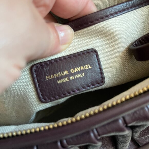 Mansur Gavriel NWOT Balloon Pleated Italian Leather Shoulder Crossbody Handbag - Picture 8 of 11